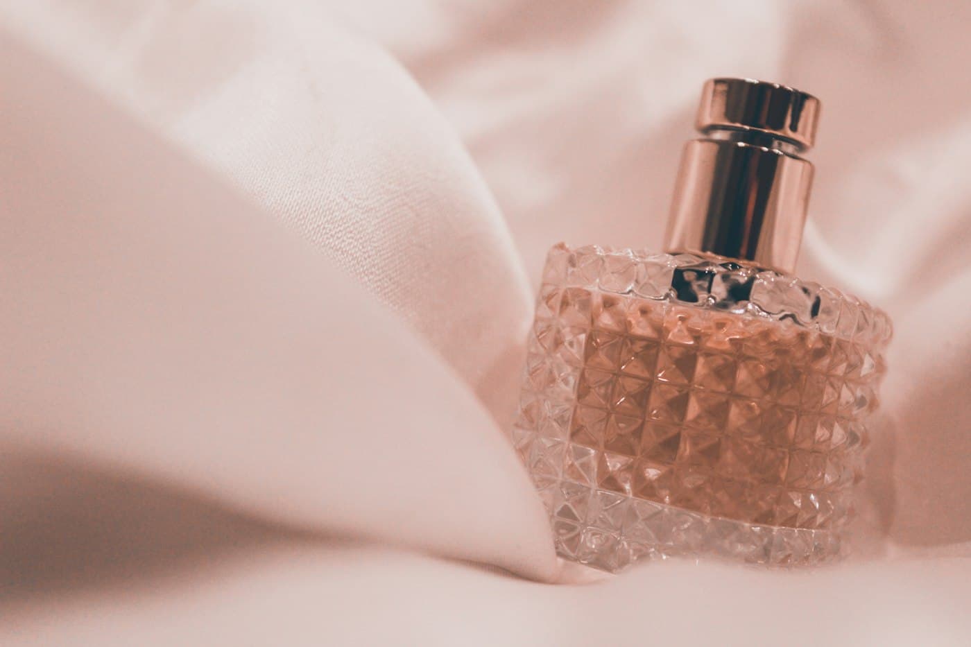 Perfumes & Fragrances